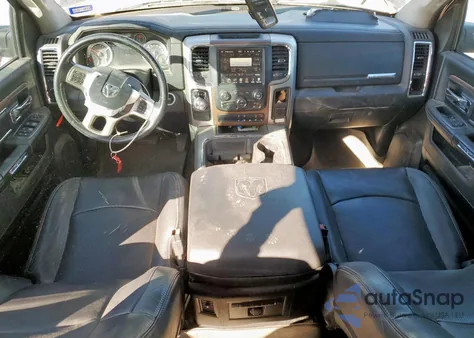 2017 Ram 1500 Laramie z USA, uszkodzony, nr VIN 1C6RR6NT5HS806443